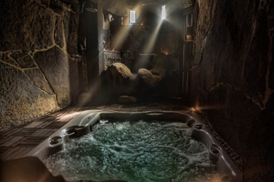 Una noche en suite con cena y experiencia bienestar para 2 en Hotel Rural Orgullo Rural**** en Bermellar (Salamanca)