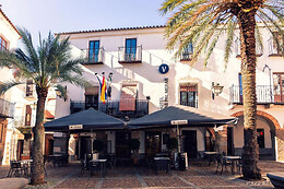 HOTEL LAS PALMERAS