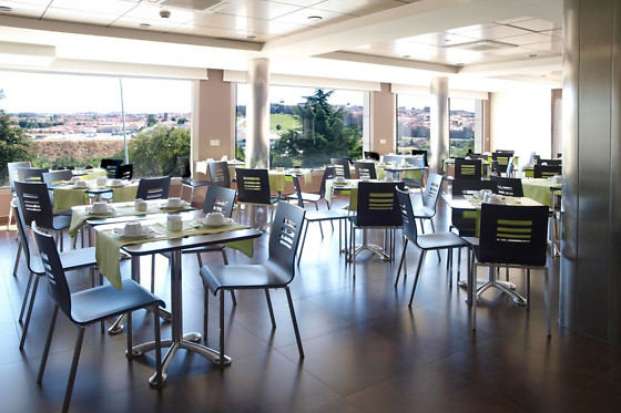 HOTEL CUATRO POSTES - photo 1